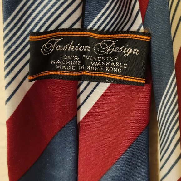 Fashion Designs Polyester tie - Picture 3 of 3